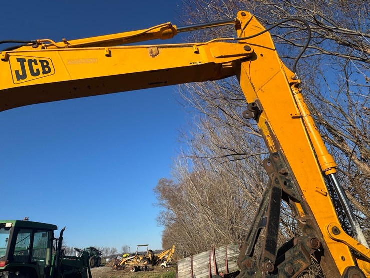 1999-jcb-js200l-image-26
