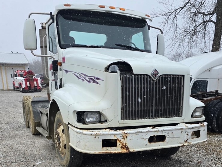 2003-international-9200i-image-4