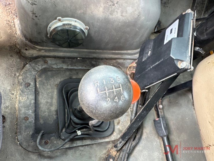 2008-sterling-l7500-image-34