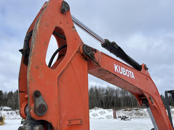 kubota-kx057-4-image-21