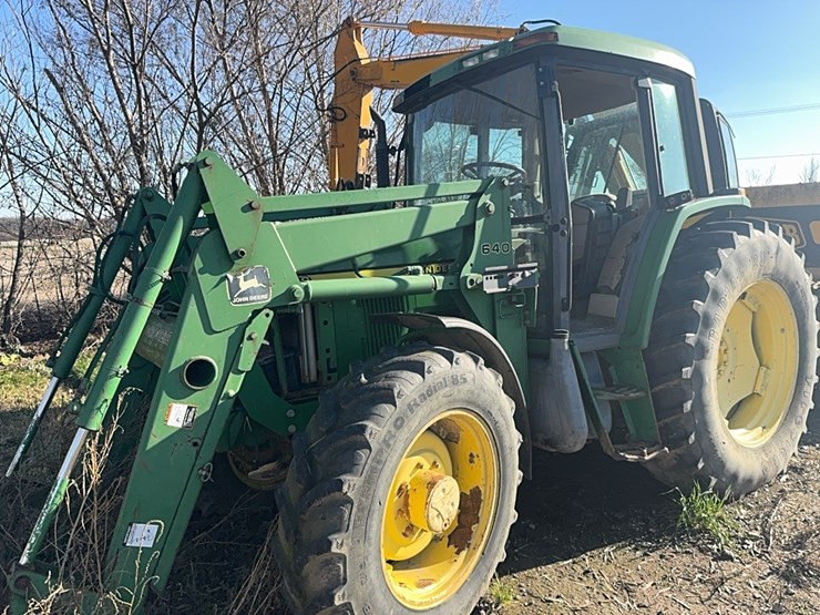 john-deere-6410-image-6