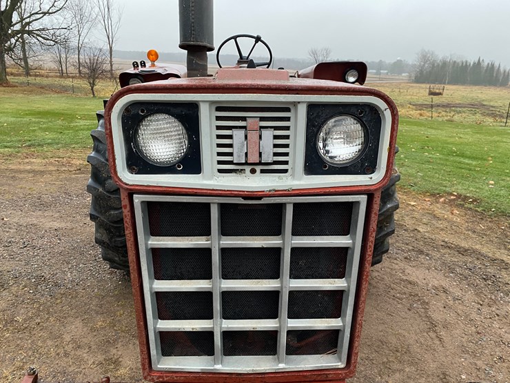 1976-international-686-image-36