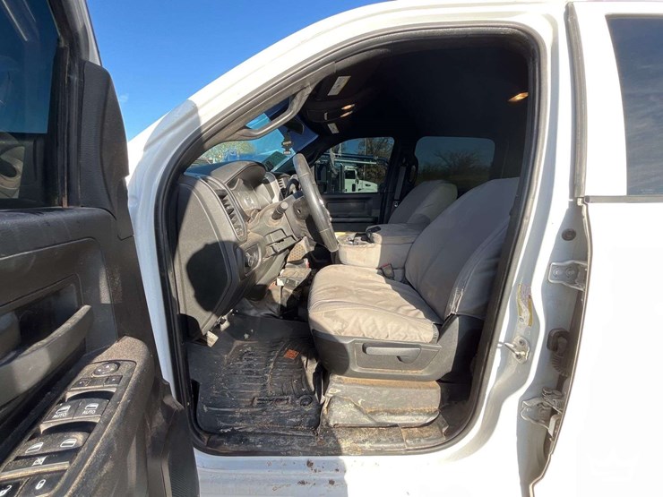 2019-ford-f250-image-12