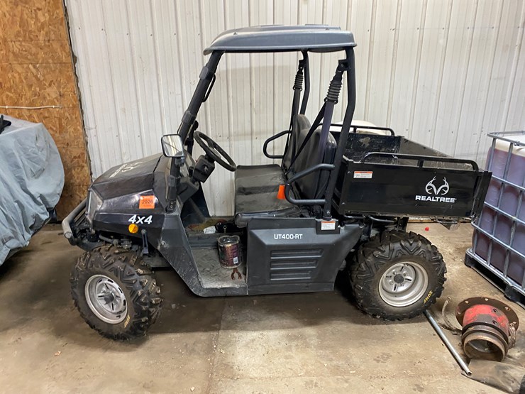 #8100-•-realtree-ut400-rt-utv-(new-holstein,-wi)-image-2