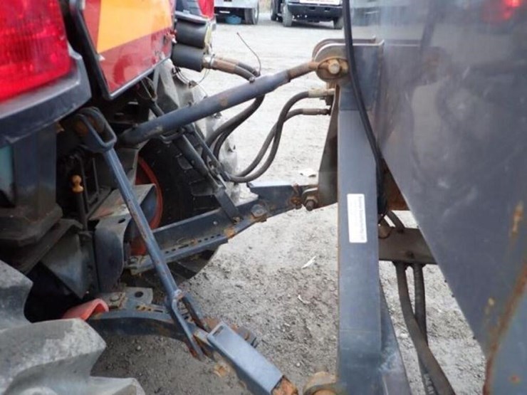 2017-kubota-b2650hsd-image-51