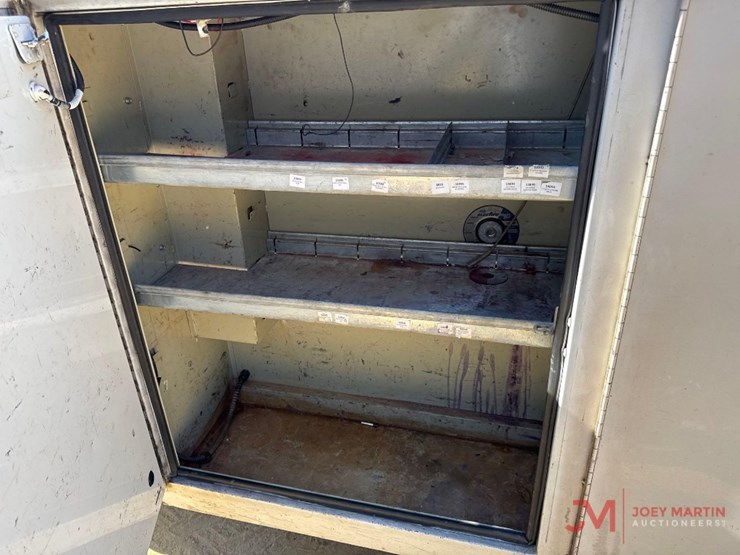 2014-ford-e350-image-6