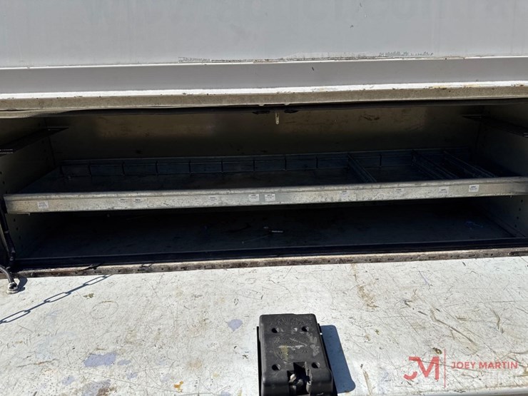 2014-ford-e350-image-8