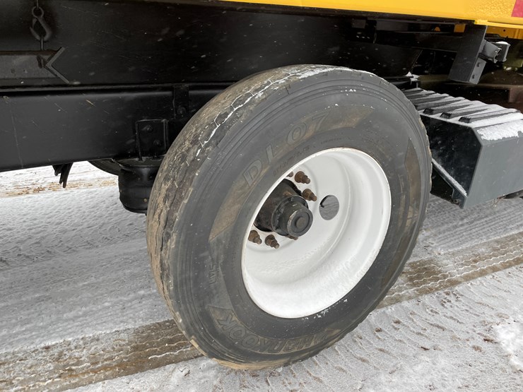 #234-•-2005-international-tri-axle-dump-truck-(has-wi-title)(mosinee,-wi)-image-30