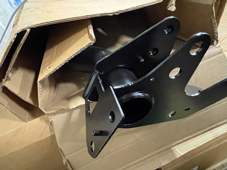 #8731-•-new-rim-hitches-(f)-image-3