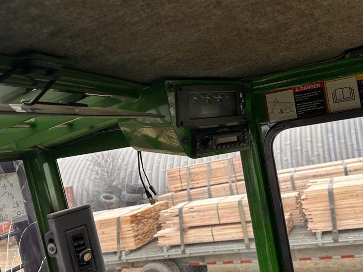 2015-deere-437d-image-15