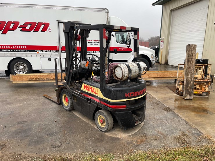 #456-•-komatsu-forklift-(shawano,-wi)-image-3
