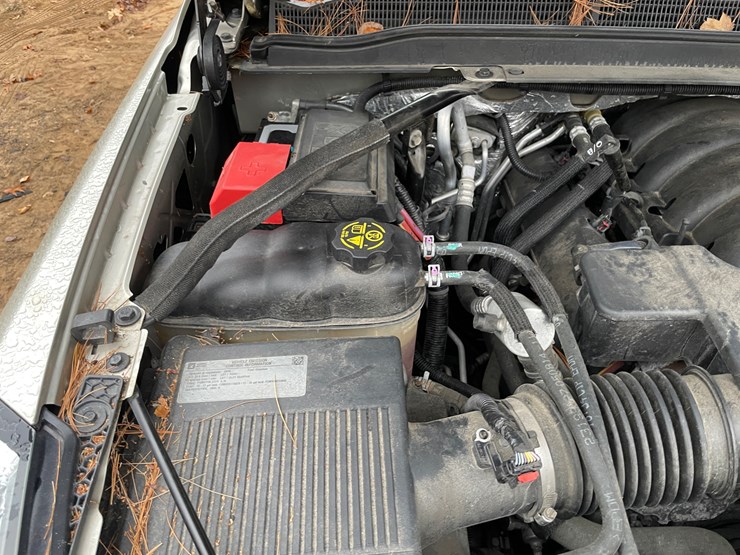 2015-gmc-yukon-slt-image-45