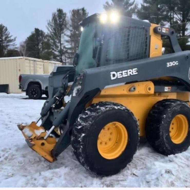2020 DEERE 330G
