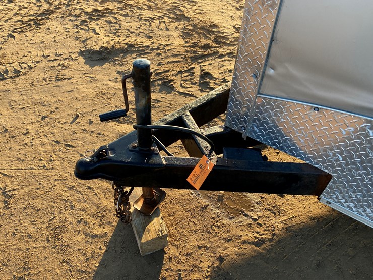 #322-•-2017-stealth-enclosed-trailer-(has-wi-title)(mosinee,-wi)-image-10