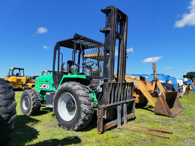 2014-jcb-930-image-2
