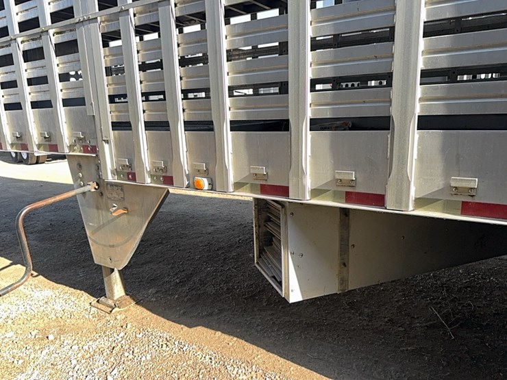 2002-eby-livestock-image-10