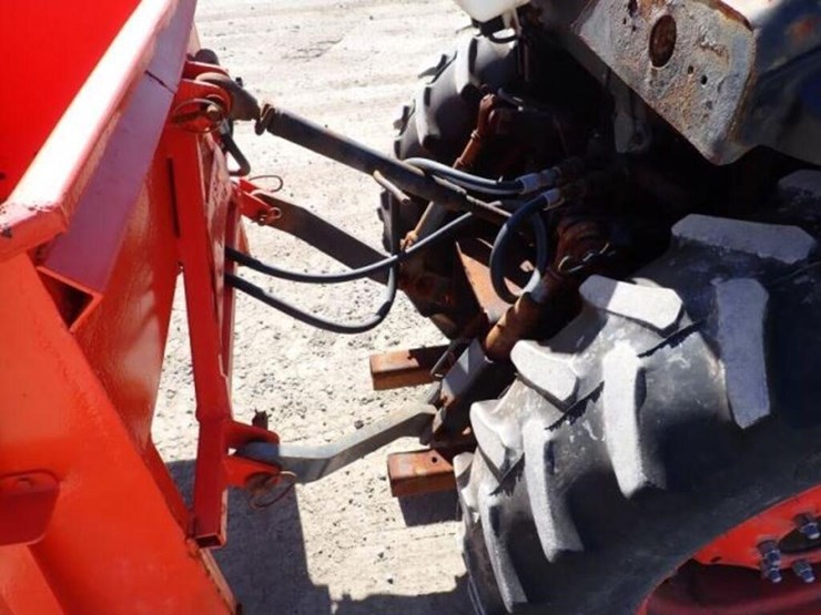 2008-kubota-m7040d-image-36