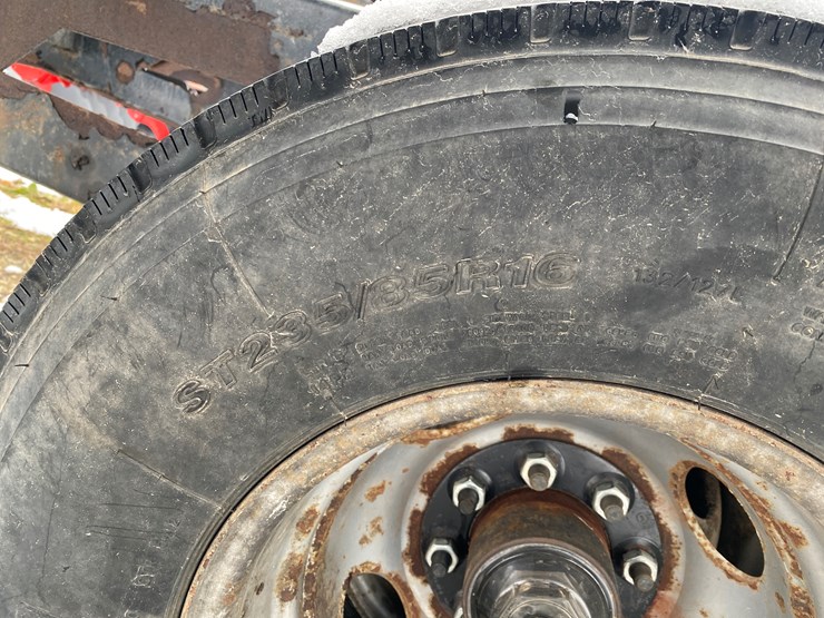 #1102-•-2014-nuhn-0252-crawler-hauler-trailer-(st.-nazianz,-wi)-image-26