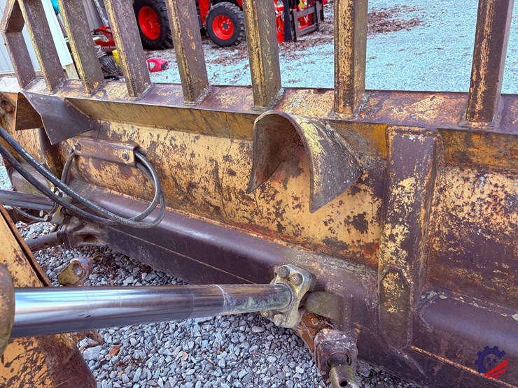 1977-caterpillar-d5-image-49