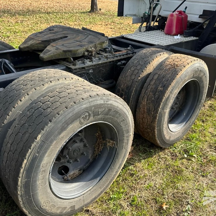 2012 Volvo VNL Truck, VIN # 4V4NC9EJ3CN557564