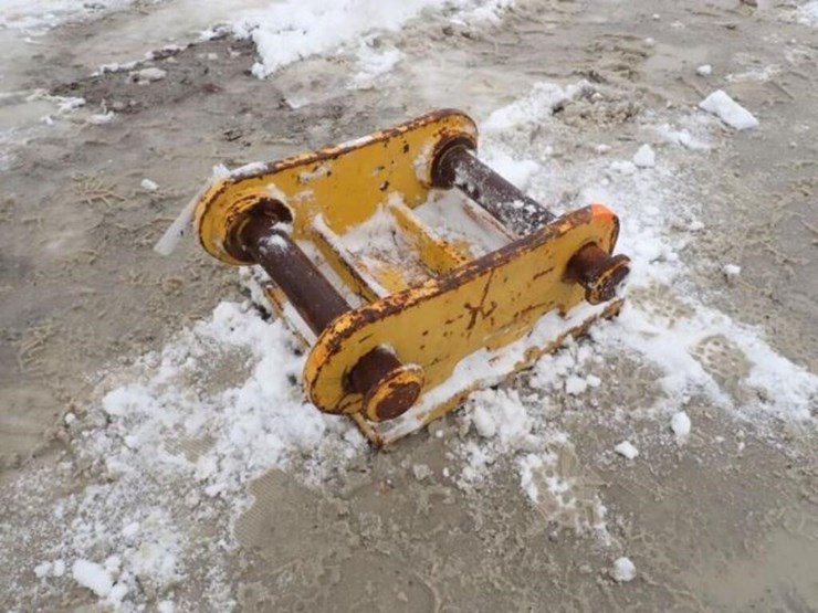 komatsu-pc138us-lc-8-image-1