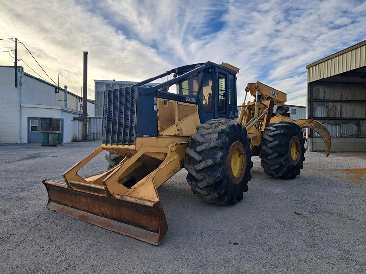 2006-john-deere-6081-image-1