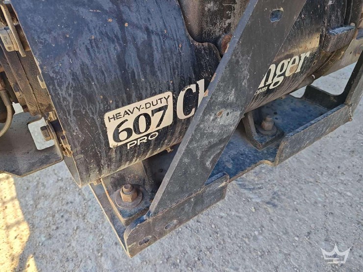 2019-international-hx620-image-29