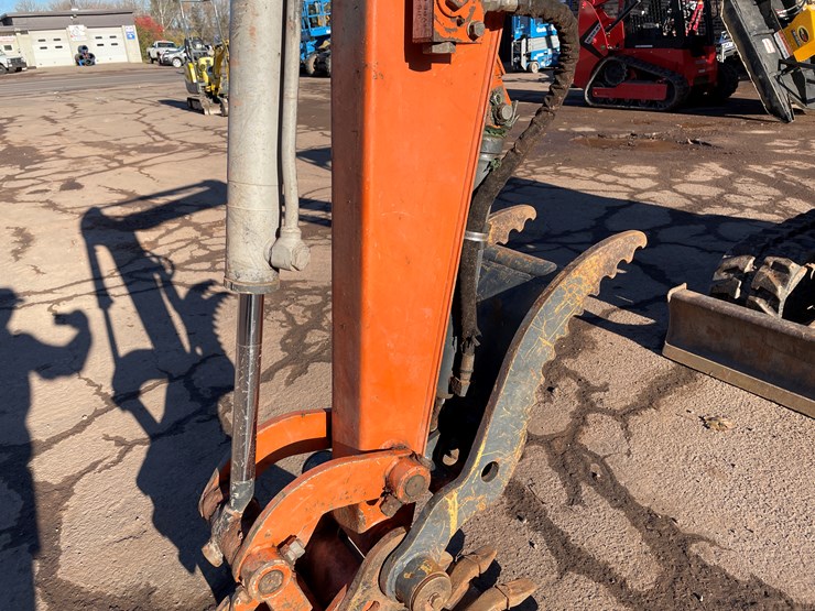 #416-•-2020-hitachi-zx26u-5n-mini-excavator-(ashland-wi)-image-10