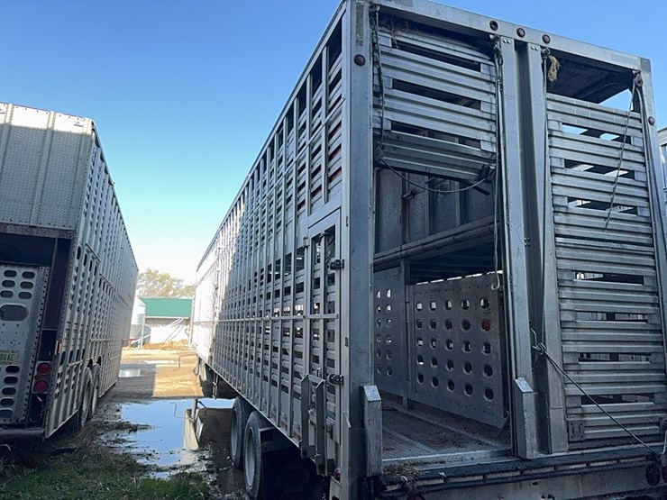 2002-eby-livestock-image-19