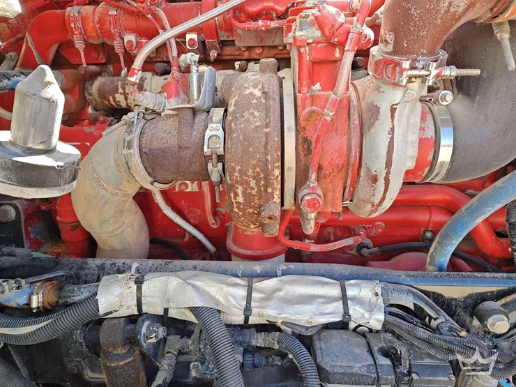 2012-kenworth-t800-image-9