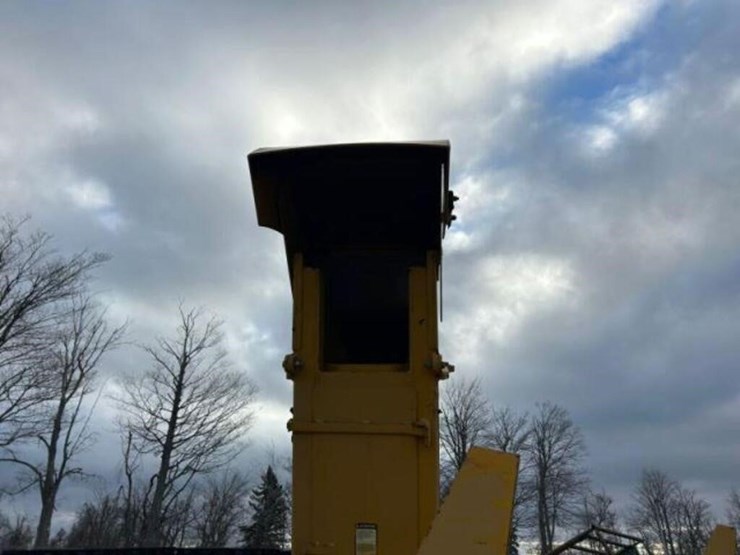 2008-new-holland-tv145-image-72