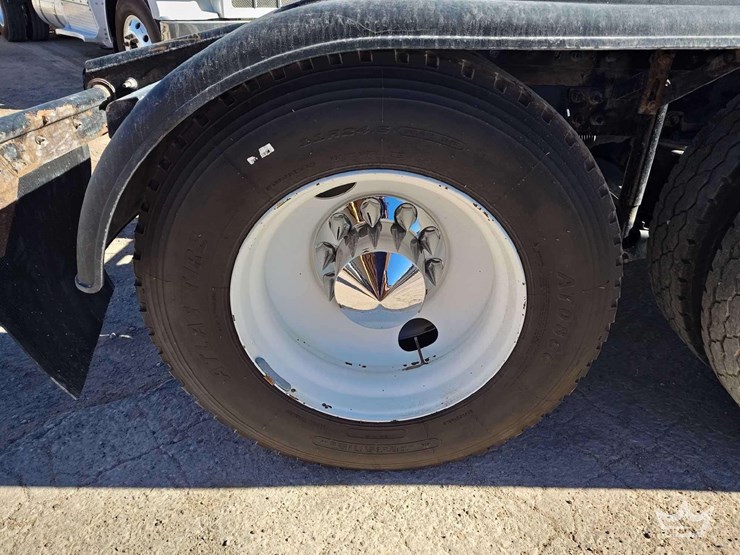 2019-international-hx620-image-49