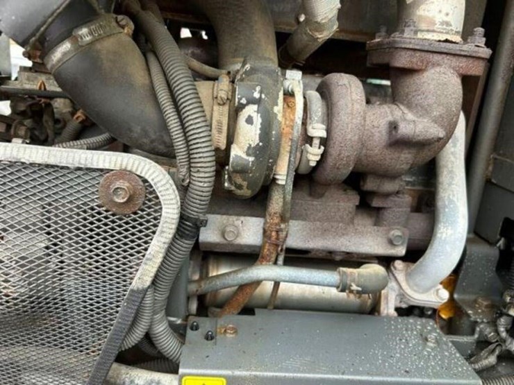 2012-kubota-m110gx-image-20