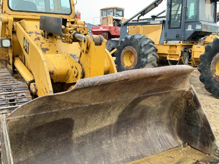 caterpillar-953b-image-50