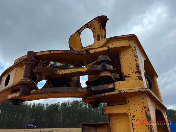 caterpillar-553c-image-7