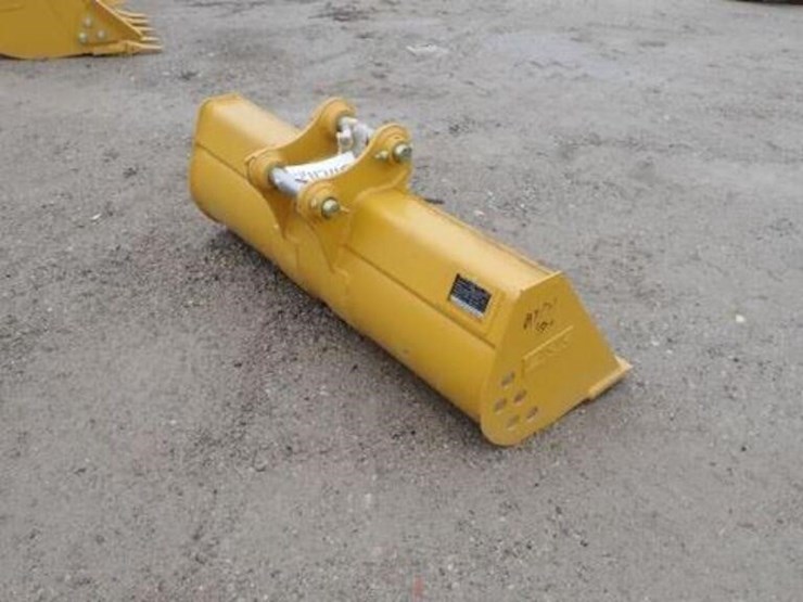 caterpillar-304-image-3