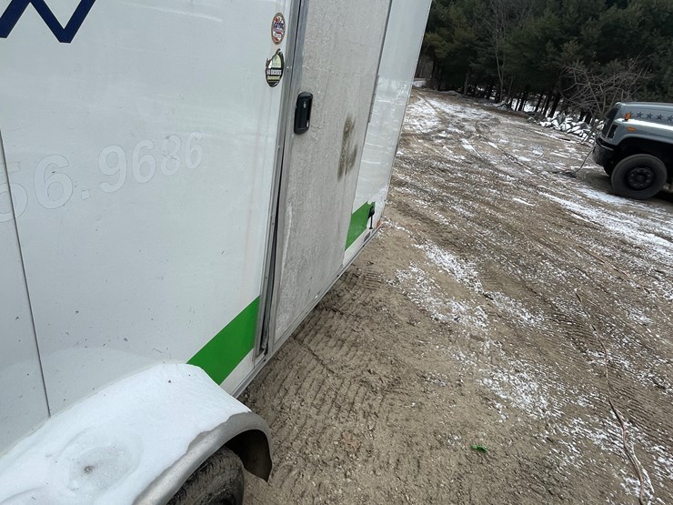 #2711-•-dexter-16'-enclosed-trailer-(wi-title-in-delay)-(fall-creek,-wi)-image-12