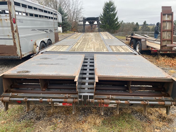 #300-•-2020-delta-tandem-dually-gooseneck-trailer-(lake-geneva,-wi)-(has-wi-title)-image-6