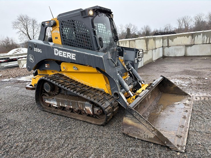 2020-deere-333g-image-3