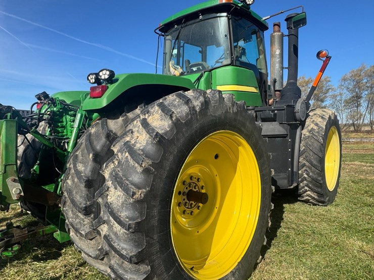 2004-john-deere-9220-image-26