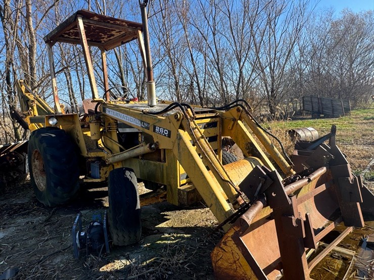 international-a-image-29