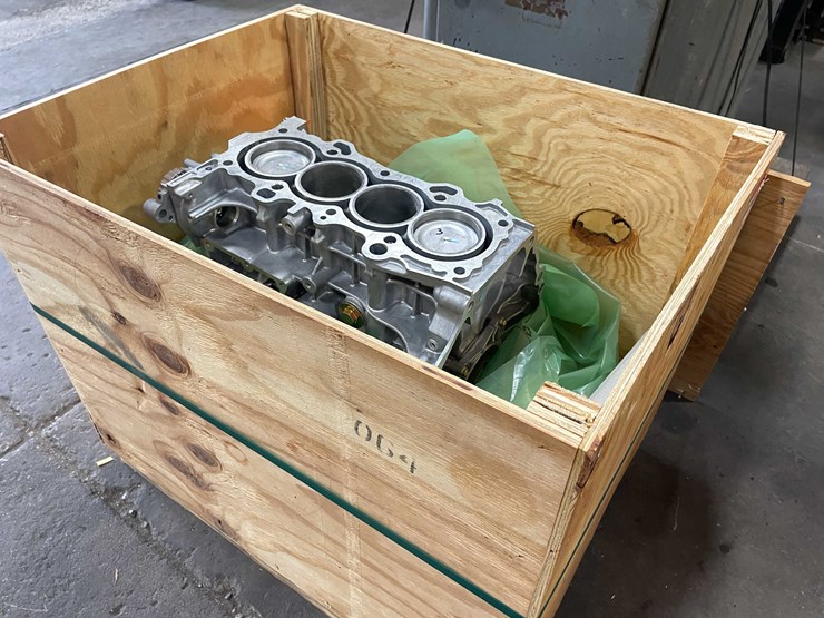 #8696-•-honda-crate-motor-(f)-image-1