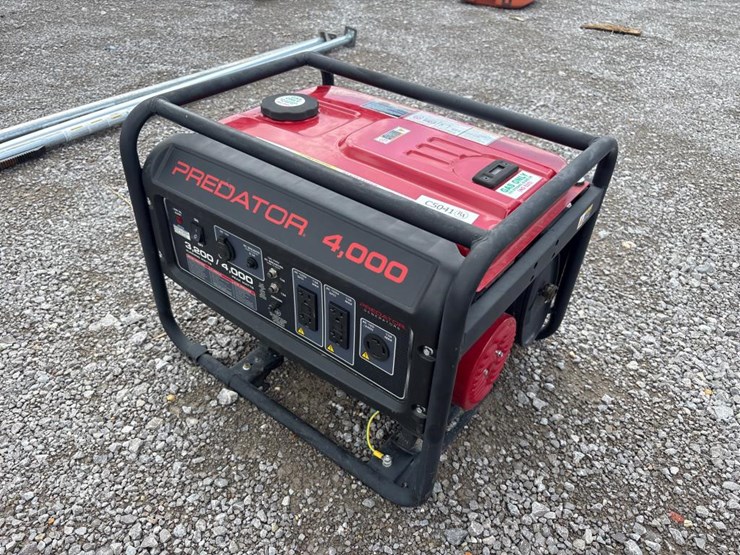 #29759-•-predator-4000w-portable-generator-image-4