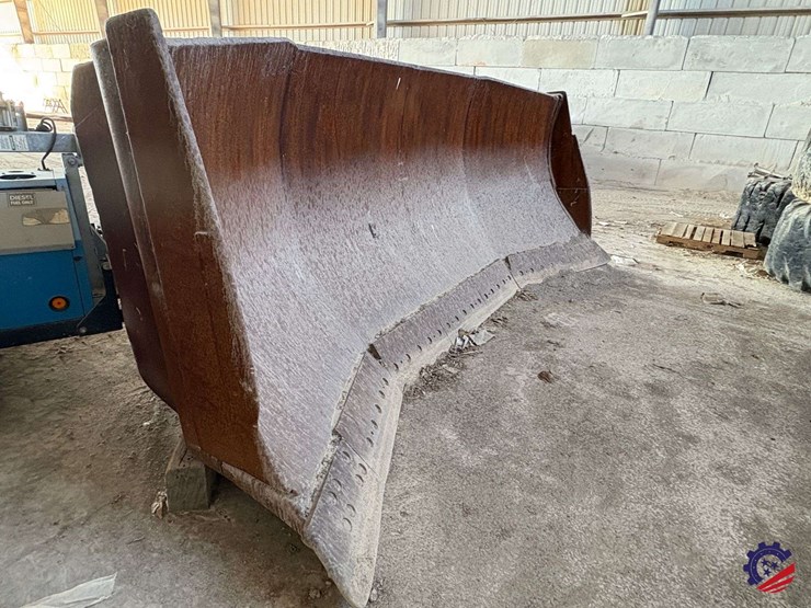 1984-caterpillar-d9l-image-85