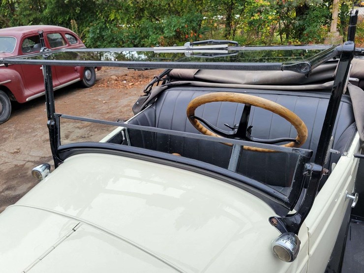 1927-chevrolet-capitol-image-26