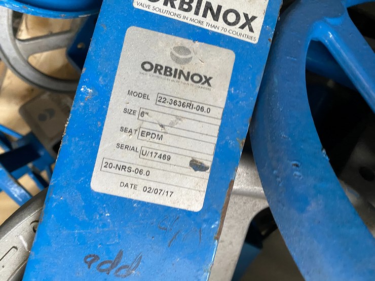 #8477-•-crate-of-orbinox-hand-crank-shut-offs-(new-holstein,-wi)-image-5