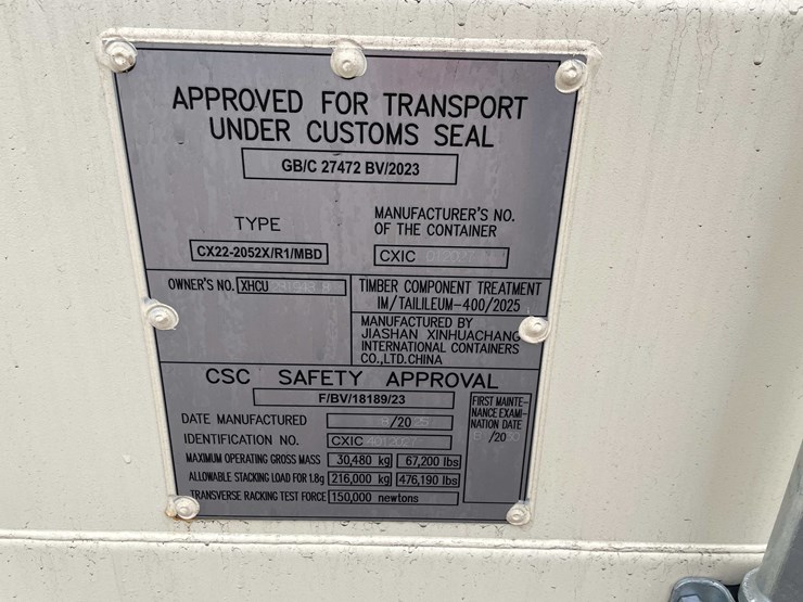 #1401-•-20'-shipping-container-(of)-image-9