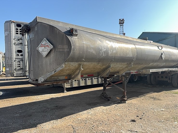 1969-fruehauf-trailer-image-13