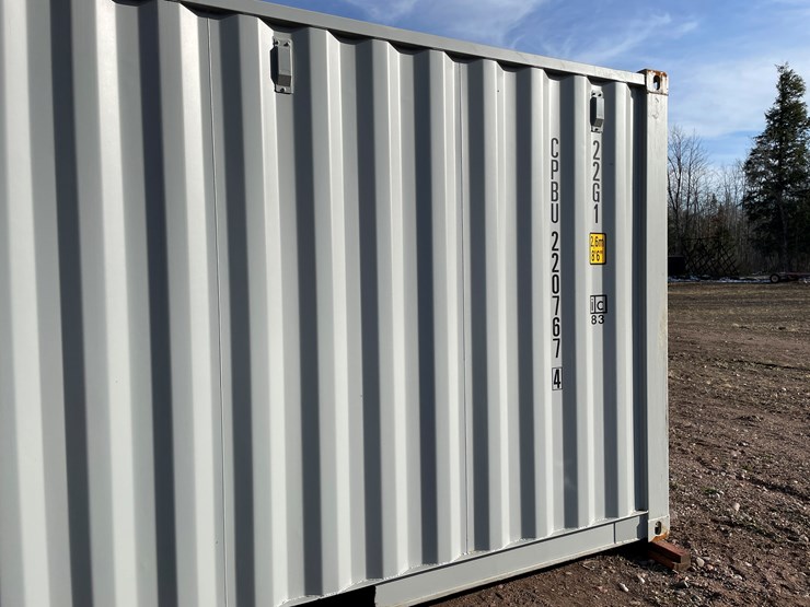 #112-•-20'-standard-height-shipping-container-(marenisco,-mi)-image-10