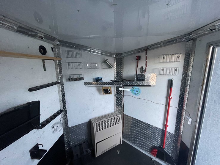 #1399-•-2018-zero-4-outdoors-6'-x-10'-all-aluminum-drop-down-ice-shanty-(of)-image-55